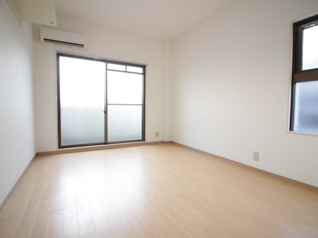 カーサヴェルデの洋室