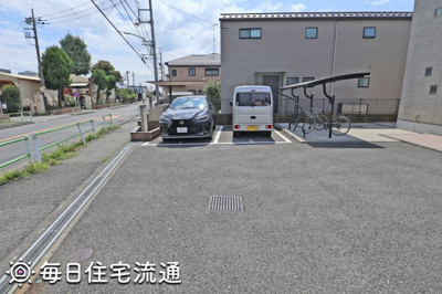 【駐車場】 | グランドソレーユⅠ
