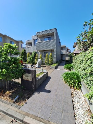 ボヌールの外観