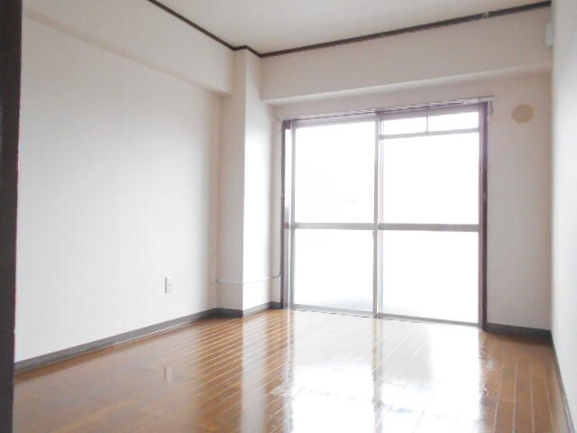 ハイライフ第二行徳の寝室