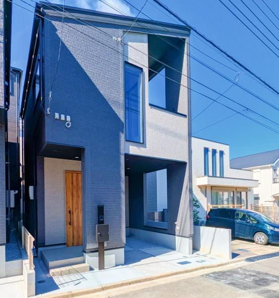 横浜市港南区日野南６丁目の新築一戸建の前面道路含む現地写真|陽当りの良さ、住環境を現地にてご確認下さい！
周辺環境も合わせてご案内させて頂きます！