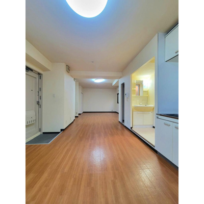 【居間・リビング】 | サンクトゥス | 洋室