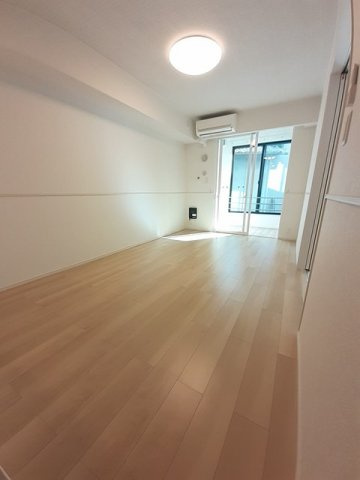 サンビレッジ片岡の居間・リビング