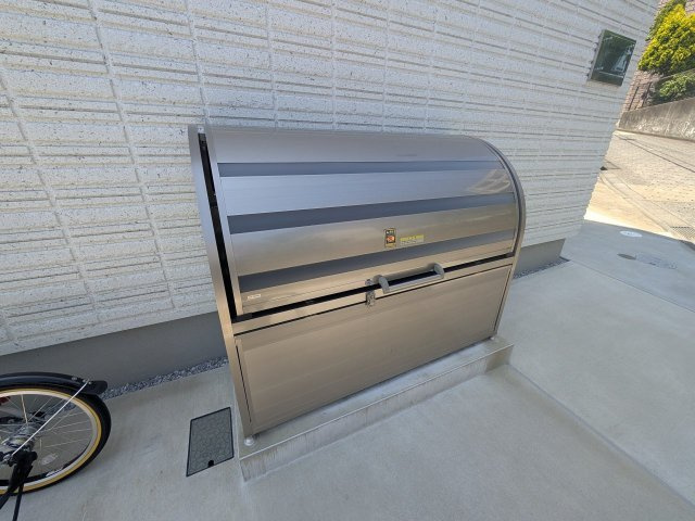 Ｒｅｖｅｕｒ　ＭａｉｓｏｎⅠのその他共用部分|★敷地内ごみストッカー★