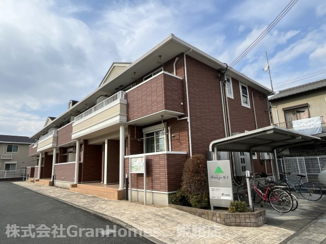 ブリーズ坂上の外観