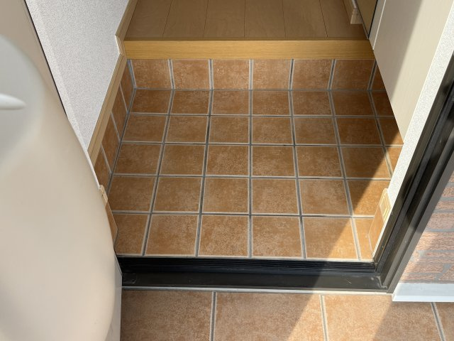 ブリーズ坂上の玄関