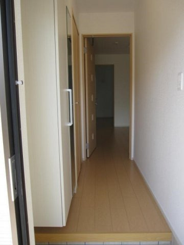 ソレイユ　サクラ　ガーデンの玄関