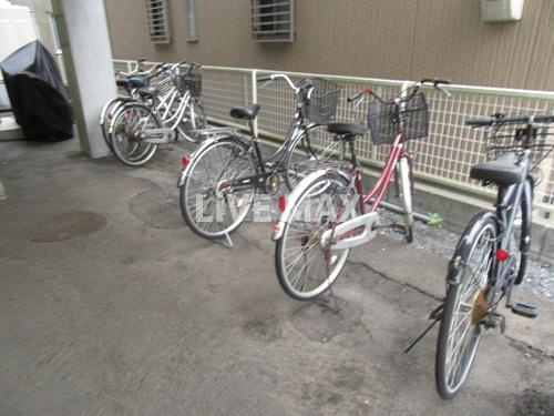 備え付け家具備品