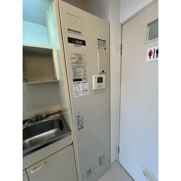 大阪市中央区博労町４丁目の店舗事務所の設備