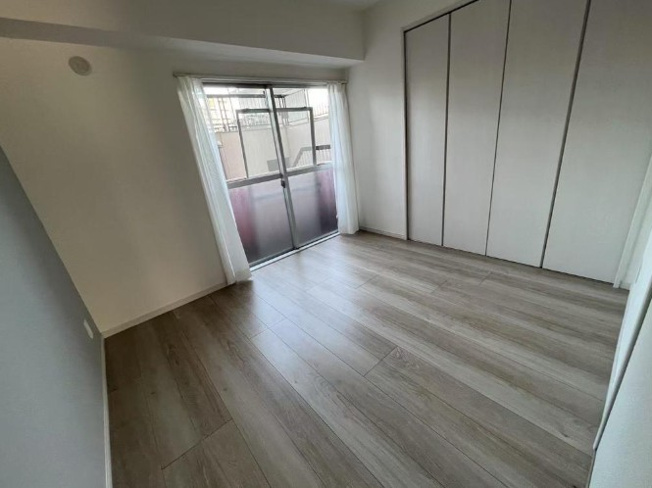 【洋室】 | ライオンズマンション六義園