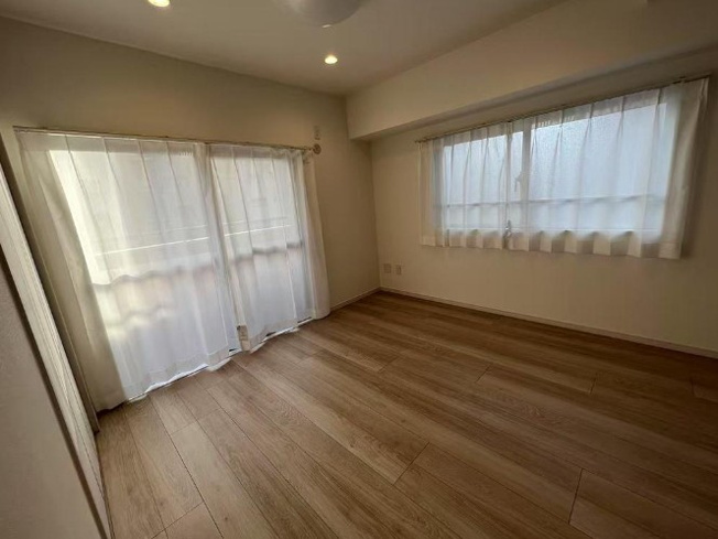 【洋室】 | ライオンズマンション六義園