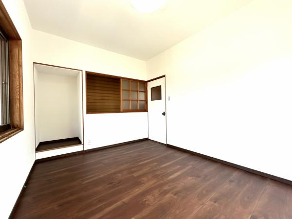 高知市十津5丁目 戸建ての洋室