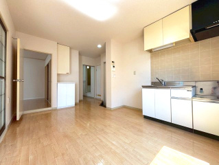 【居間・リビング】 | フレグランス山岡C