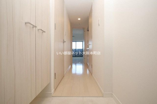 S-RESIDENCE緑橋駅前の玄関
