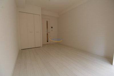 【寝室】 | LaDouceur梅田ウエスト