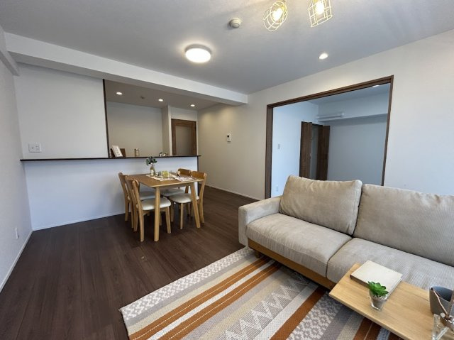 【居間・リビング】パルハイツ呉中央五丁目 