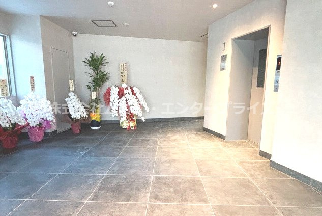 リブウッド大阪城のロビー