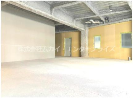 リブウッド大阪城の内装