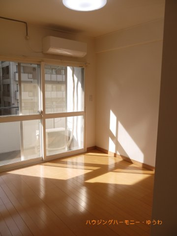 【洋室】 | 大塚アーチェリーマンション