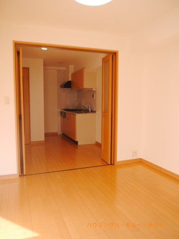 【洋室】 | 大塚アーチェリーマンション