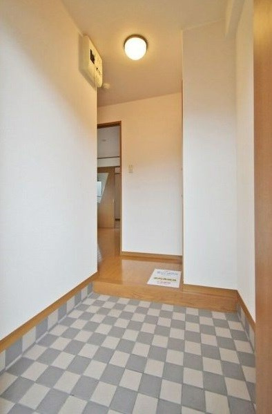 フォンティーヌ徳重の玄関