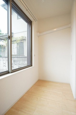 【バルコニー】 | ラフレシール