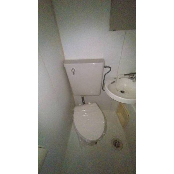 新栄ロイヤルハイツのトイレ