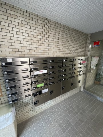 扶桑ハイツ四谷のロビー