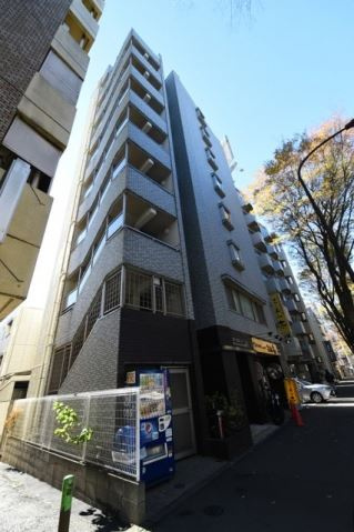 杉並区下高井戸１丁目の賃貸マンションの外観
