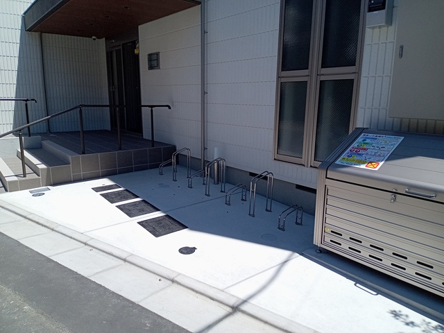 (シニア限定)ヘーベルVillage青砥のその他共用部分|自転車駐輪帖場/共用ゴミBOX