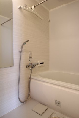 【浴室】 | コートリジェール | 浴室乾燥機＆追い焚き付きの一坪バス