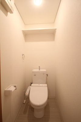 【トイレ】 | コートリジェール | 必須アイテムの温水洗浄便座