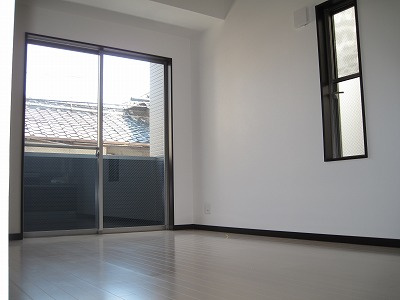 【居間・リビング】 | 仲介手数料半額！HPに初期費用掲載！「プライスホーム」で検索！MAISONETICDAVA天神南