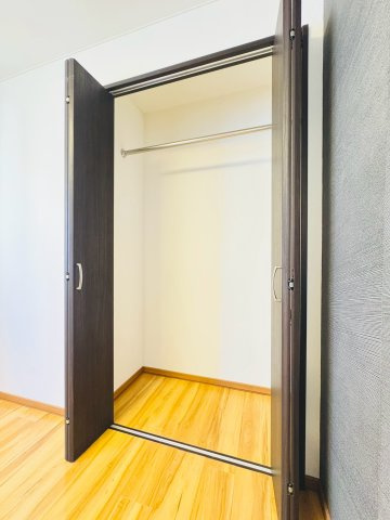 【玄関】 | Flex-Urban Higashisapporo | 十分な収納スペースがあります