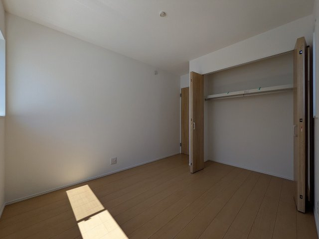 八王子市　北野台　新築一戸建ての収納|～収納力の高いクローゼット完備～