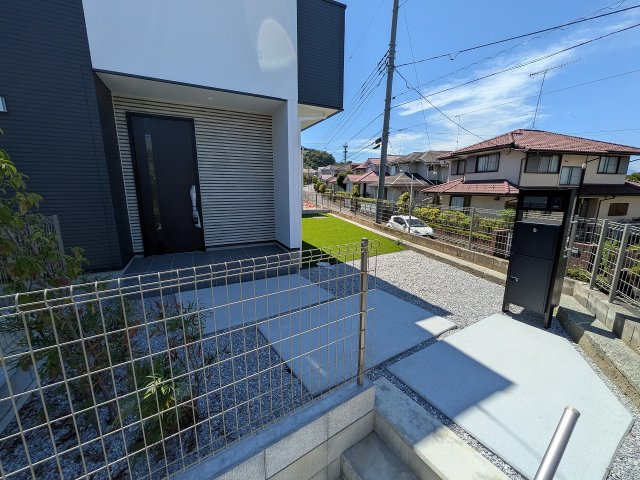 八王子市　北野台　新築一戸建ての玄関|～デザイン性のあるエントランス～