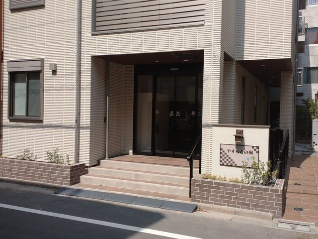 （シニア限定）ヘーベルVillage千駄ヶ谷～やすらぎの風～のエントランス|安心のオートロック