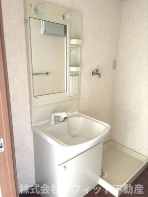 【洗面所】 | メゾン・グロワール | 洗髪洗面化粧台