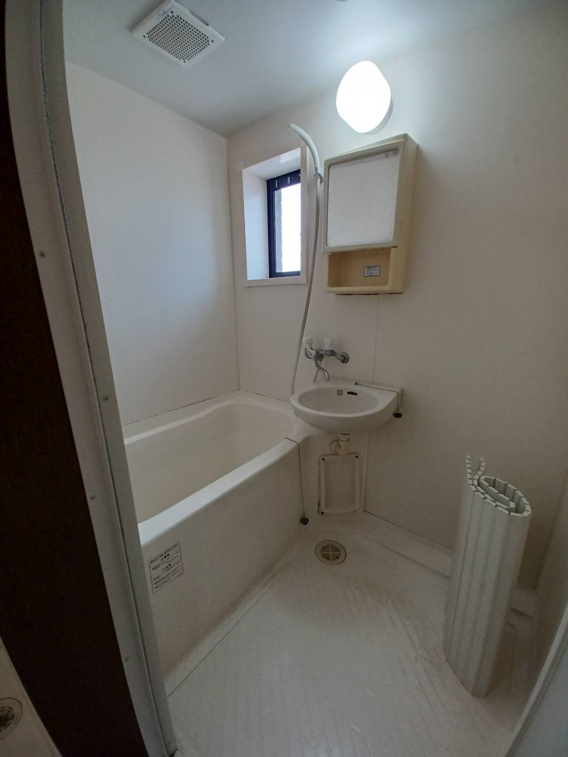 パスタイムⅢAの浴室|退去前の為、同じ物件内のお部屋の参考画像となります。