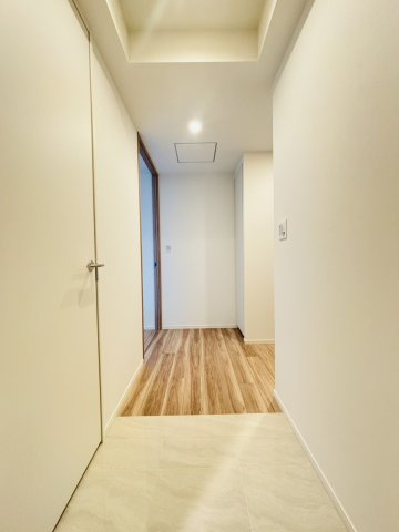 【玄関】