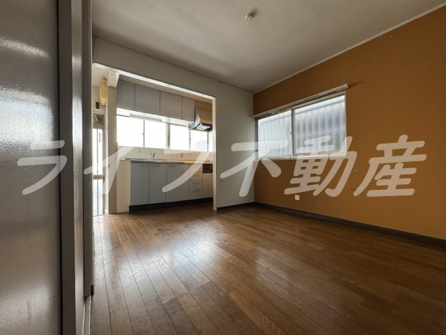 雁屋北戸建の居間・リビング