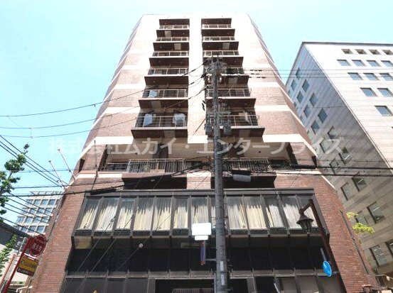 サンビルダープラス磯上ベースの外観