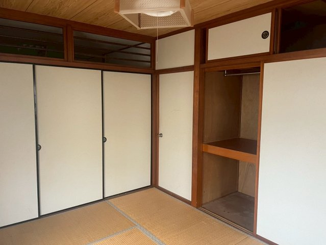 座喜味売家の和室