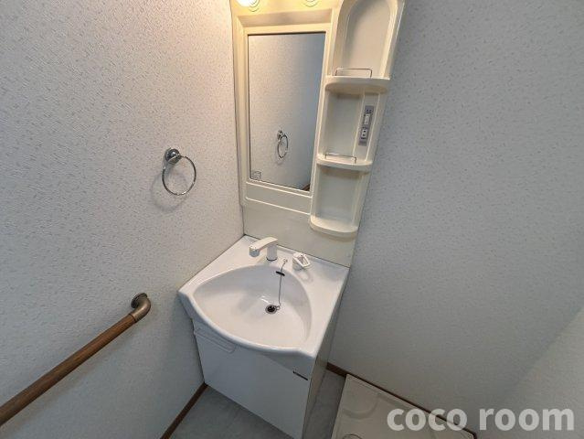 ぐりーんはうすの独立洗面台