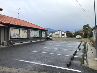 【駐車場】 | 出水市向江町　店舗