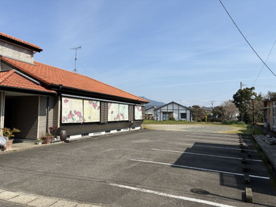 【駐車場】 | 出水市向江町　店舗