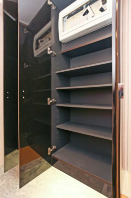 【収納】 | グランアルト天神タワー