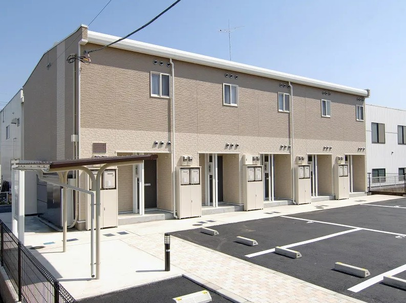 レオパレスクレセント