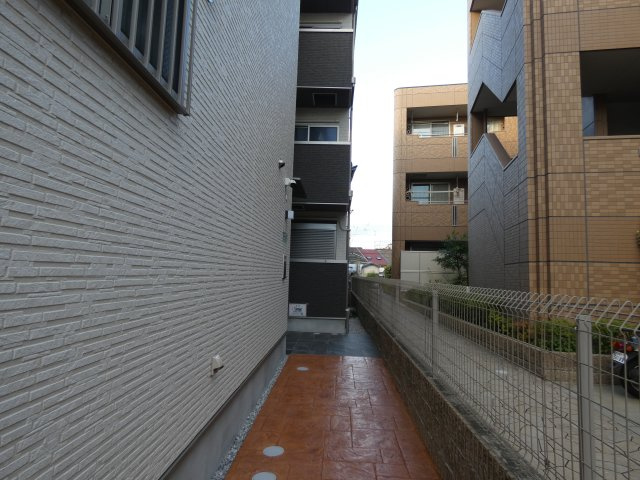 【エントランス】 | F asecia lrifi
