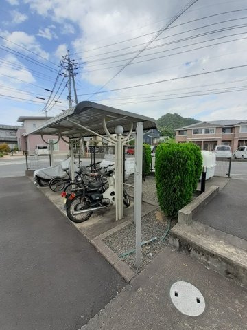 シェーン・バッハのその他共用部分